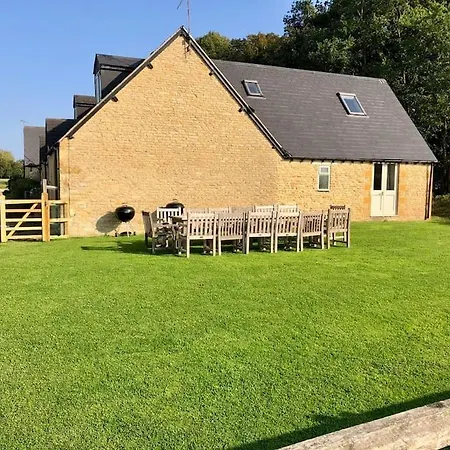 Stanway House, 8 Bedroom, 8 Bath Cheltenham Exterior photo