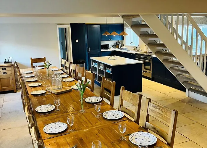 Stanway House, 8 Bedroom, 8 Bath